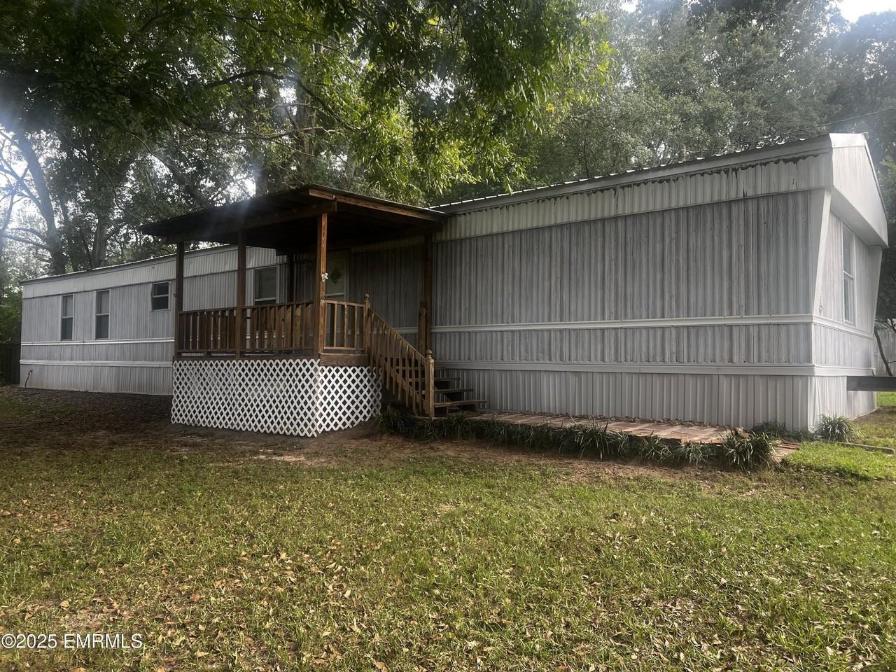 5426A Chandler Rd - Photo 3 of 16