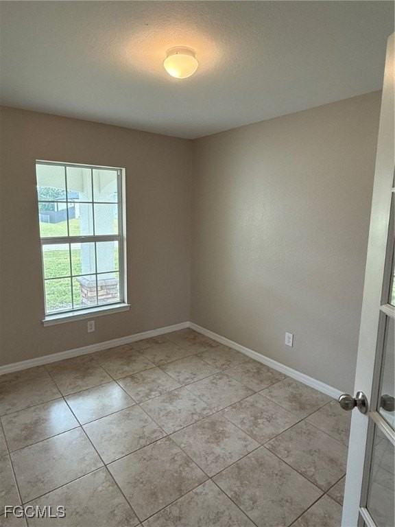 1418 Nw 20th St - Photo 6 of 13