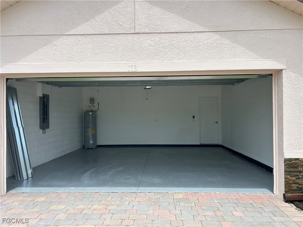 113 Sw 19th Ter - Photo 3 of 7