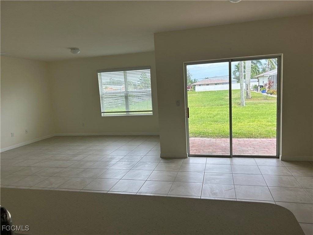 113 Sw 19th Ter - Photo 5 of 7