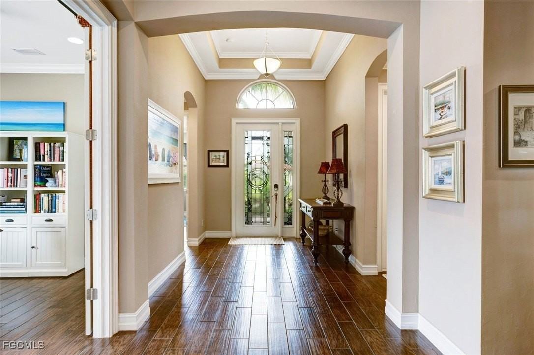 12710 Olde Banyon Blvd - Photo 3 of 44