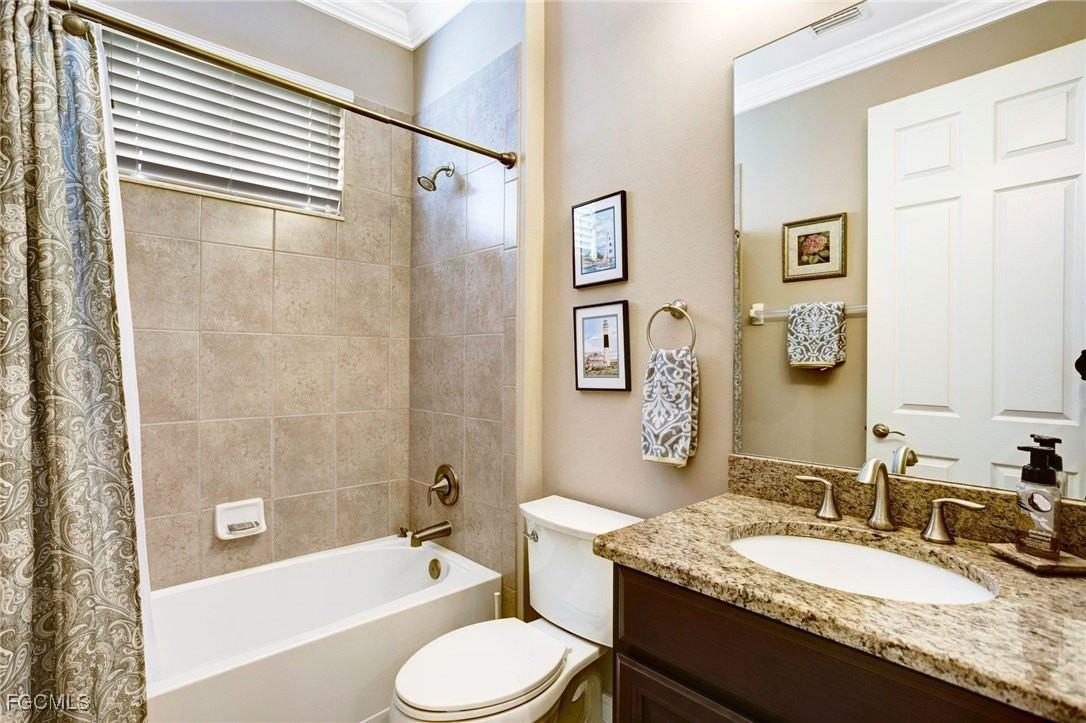 12710 Olde Banyon Blvd - Photo 6 of 44