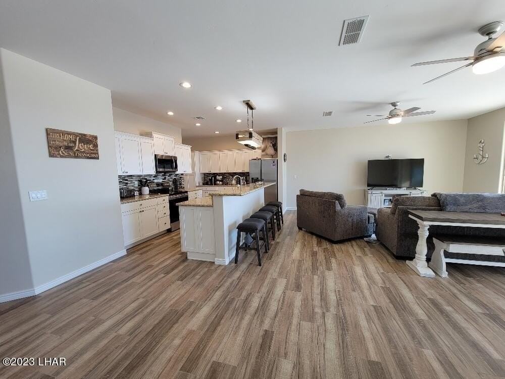 3255 Silver Saddle Dr - Photo 5 of 35