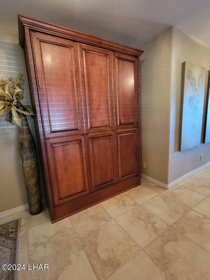 433 London Bridge Rd Unit 101 #101 - Photo 3 of 47