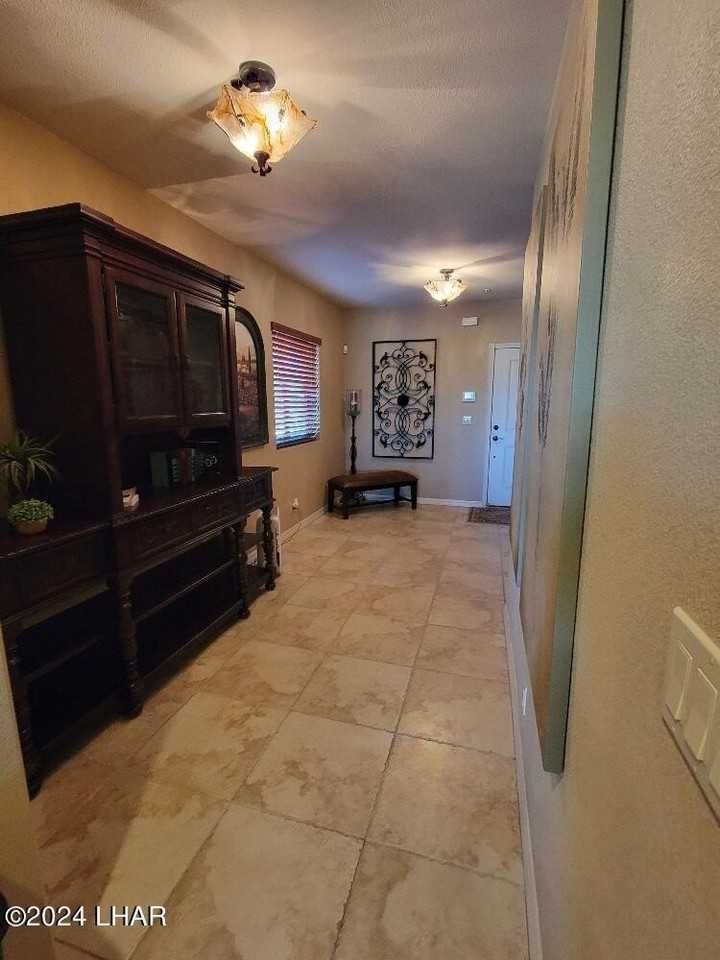 433 London Bridge Rd Unit 101 #101 - Photo 4 of 47