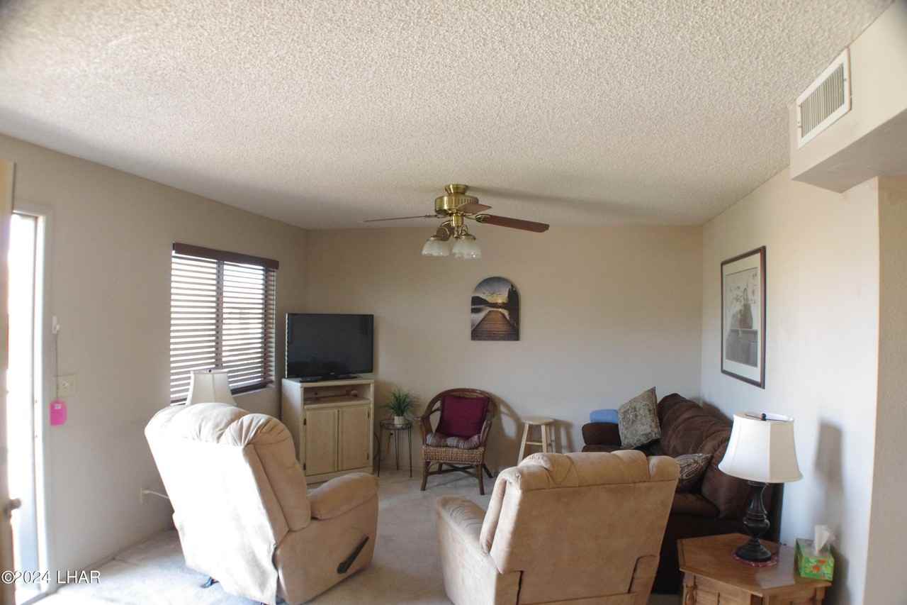 1989 Mesquite Ave Unit 68 #68 - Photo 7 of 17