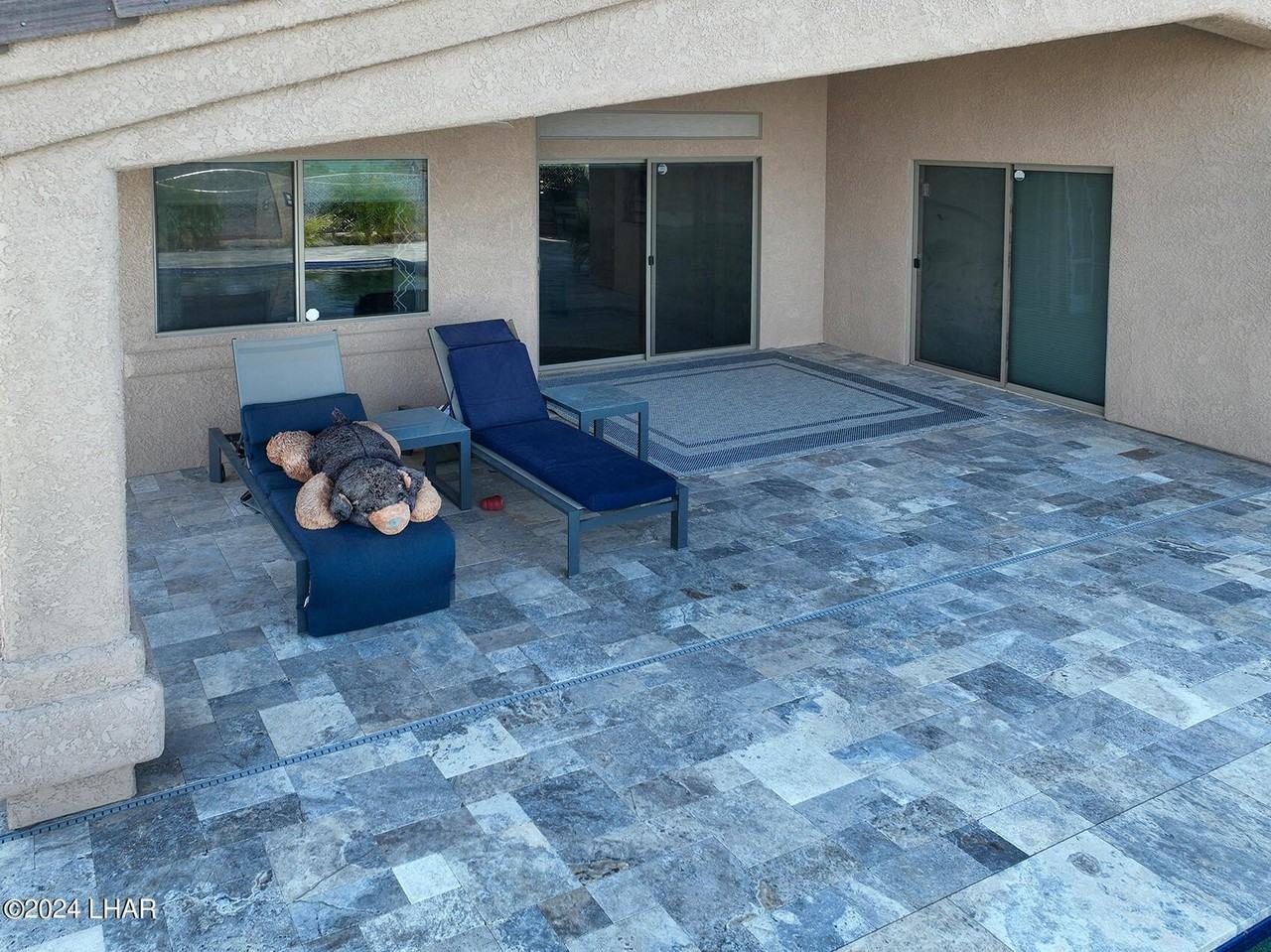 3761 Hiawatha Dr - Photo 7 of 50