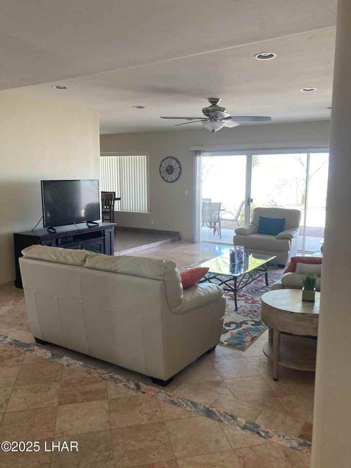 1825 Los Lagos Cir - Photo 5 of 14