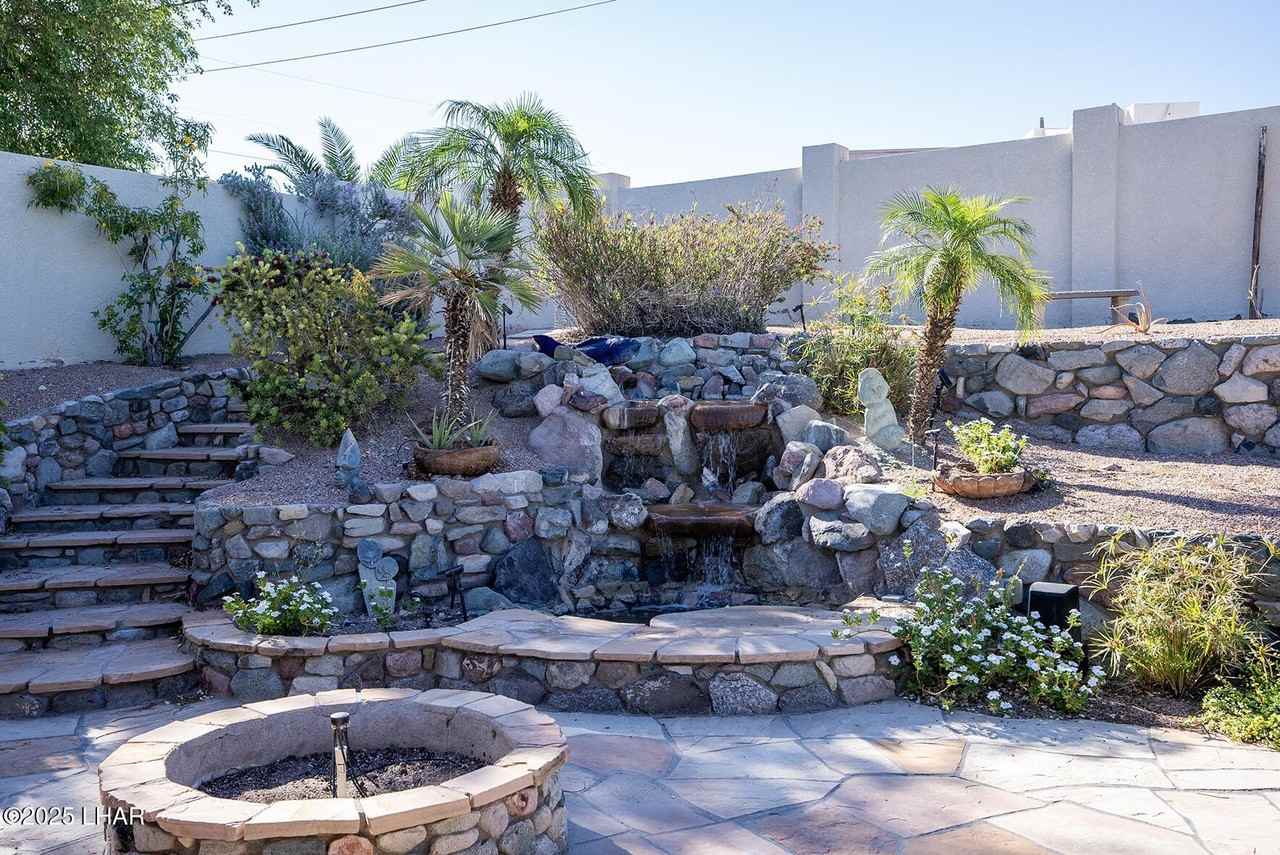 2906 Daytona Ave - Photo 5 of 50