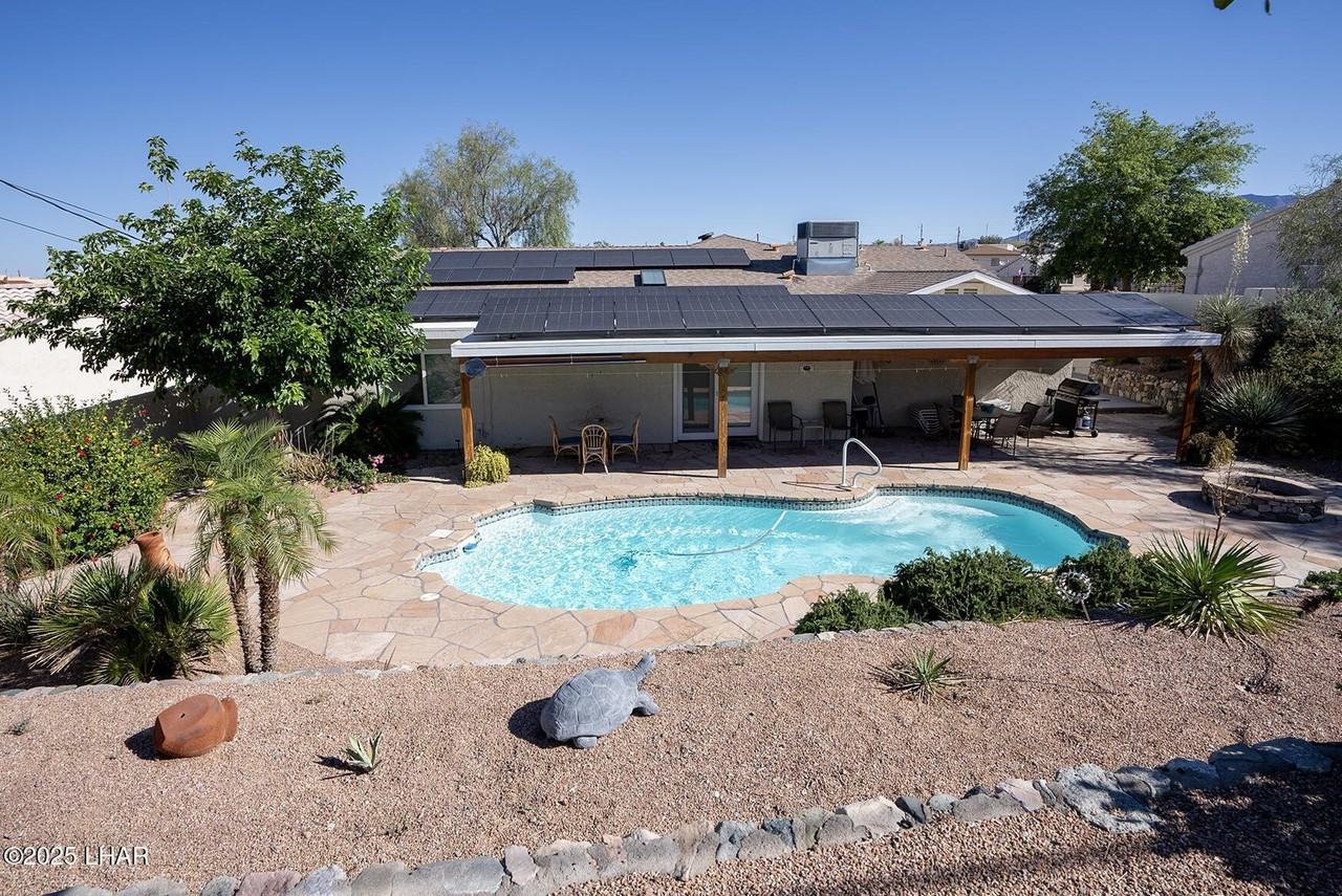 2906 Daytona Ave - Photo 7 of 50