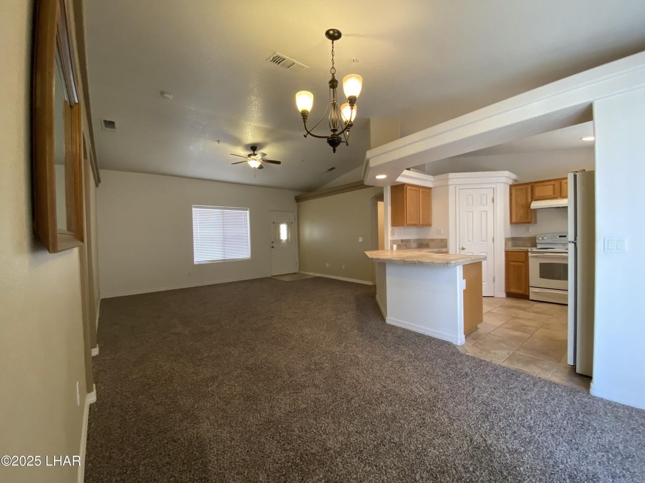 2815 Bluewater Dr #102 - Photo 3 of 36