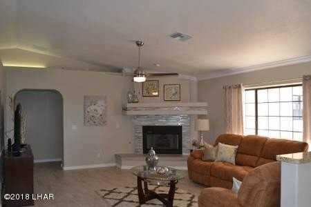 3393 Jamaica Blvd S - Photo 3 of 16