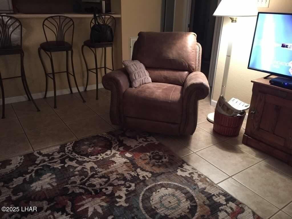 1650 Smoketree Ave S #275A - Photo 4 of 15