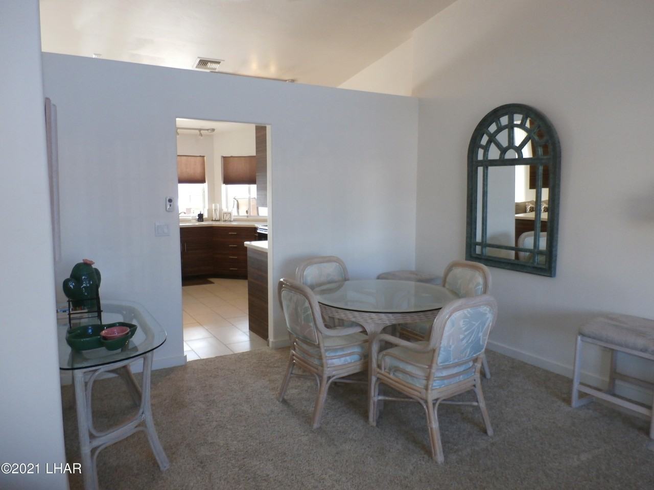 1781 Firefly Dr - Photo 5 of 32