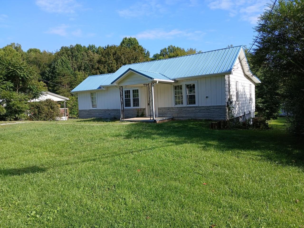 162 Old Milligan Hwy - Photo 2 of 26