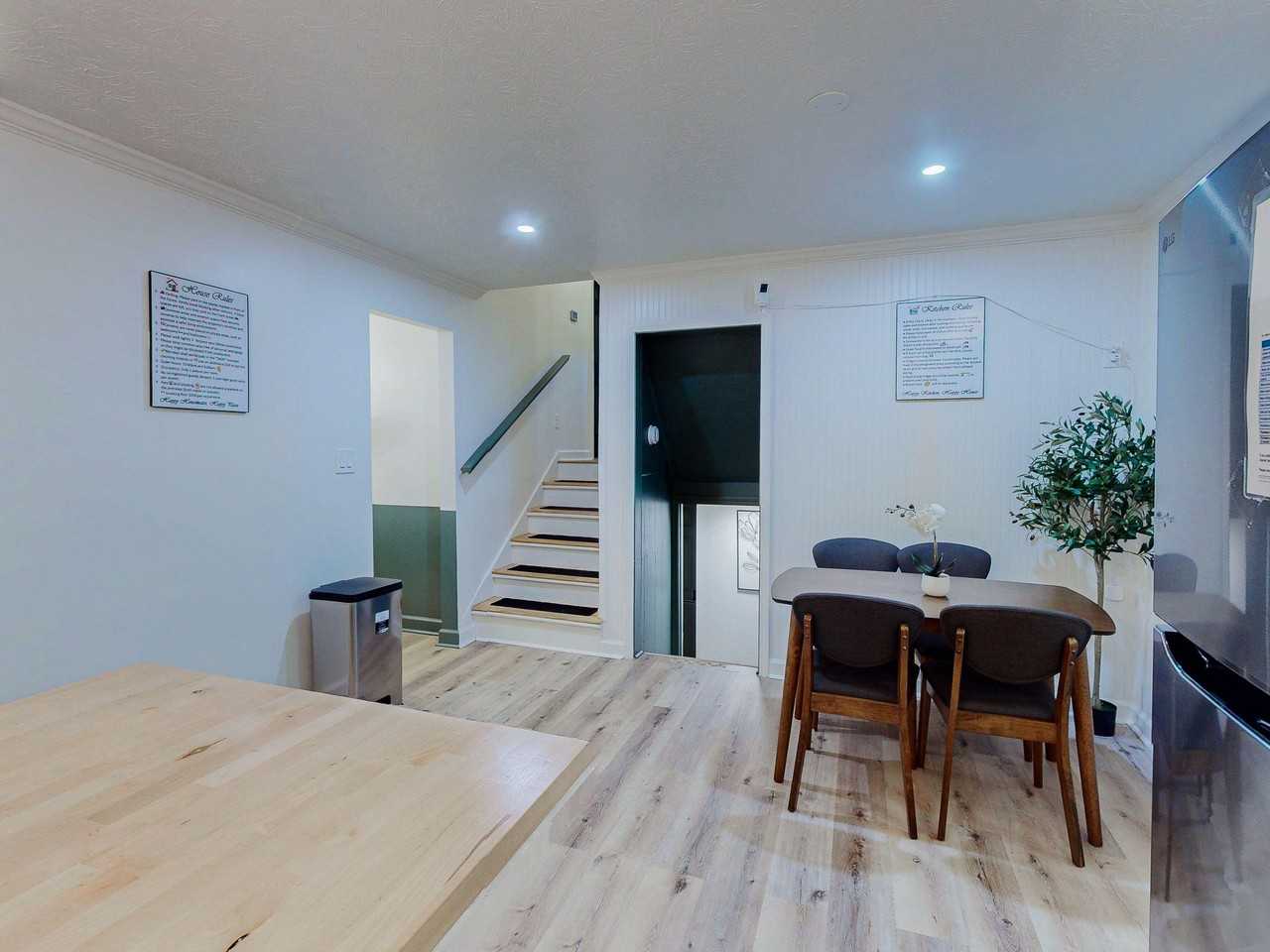 Bristol Ln - Photo 5 of 11