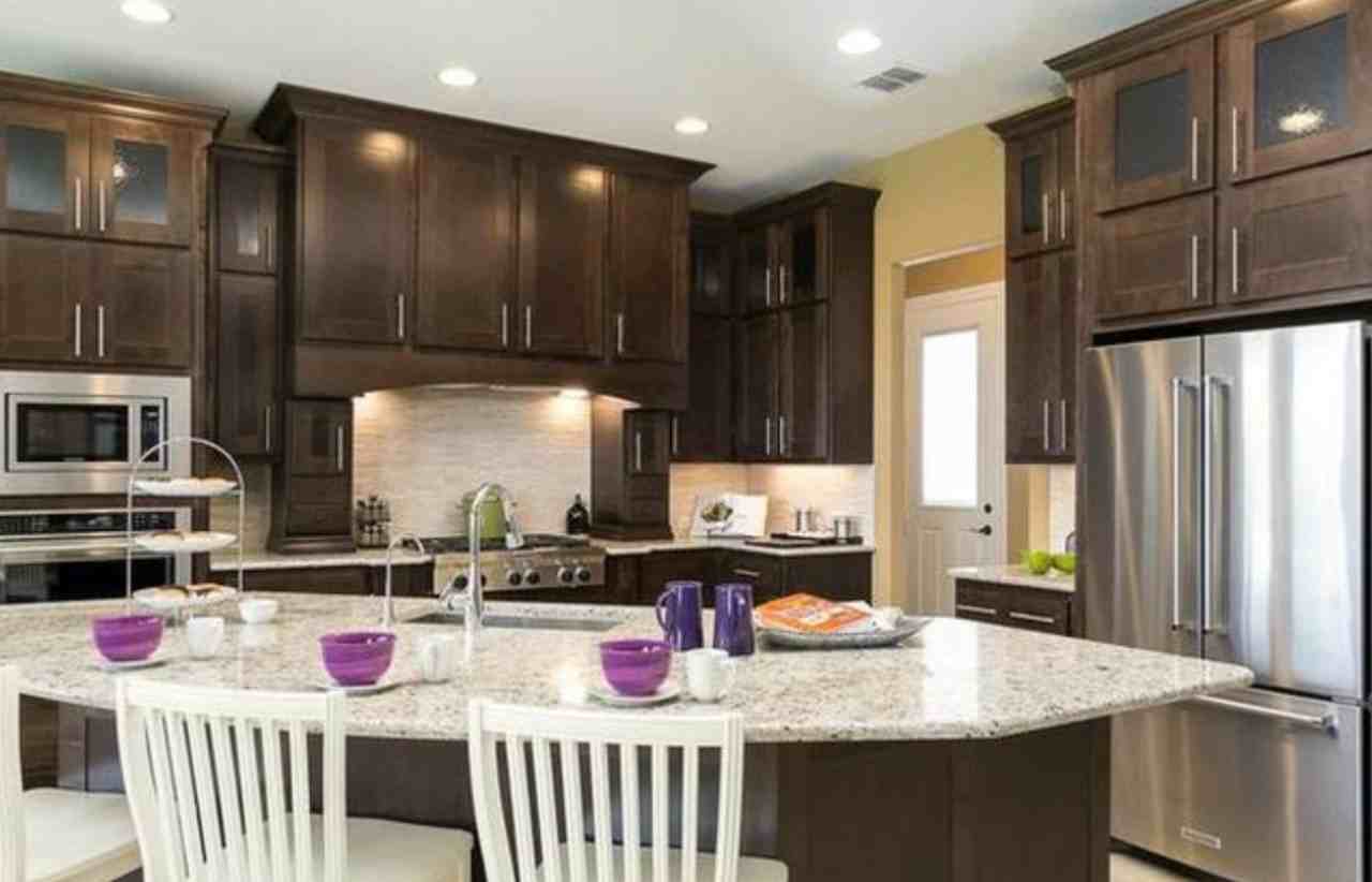 Tallow Way - Photo 3 of 10