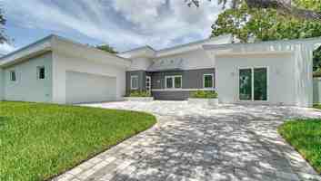 featured image of 2231 Wood St