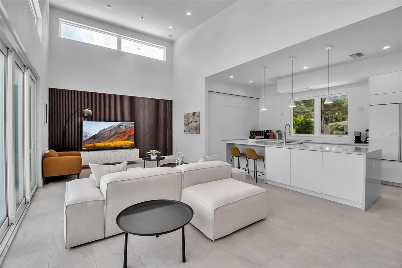 2231 Wood Street - Photo 4 of 25