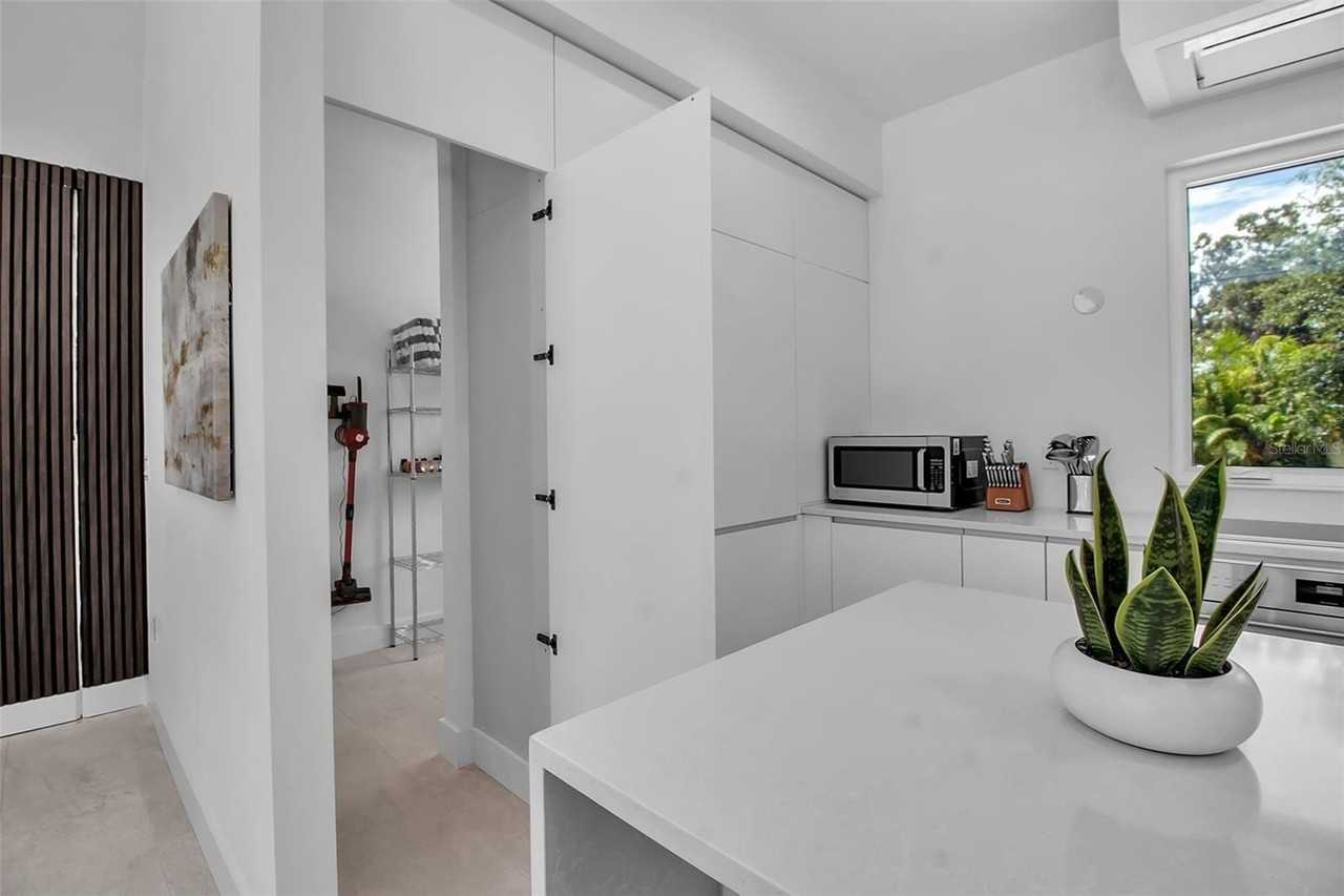 2231 Wood Street - Photo 7 of 25