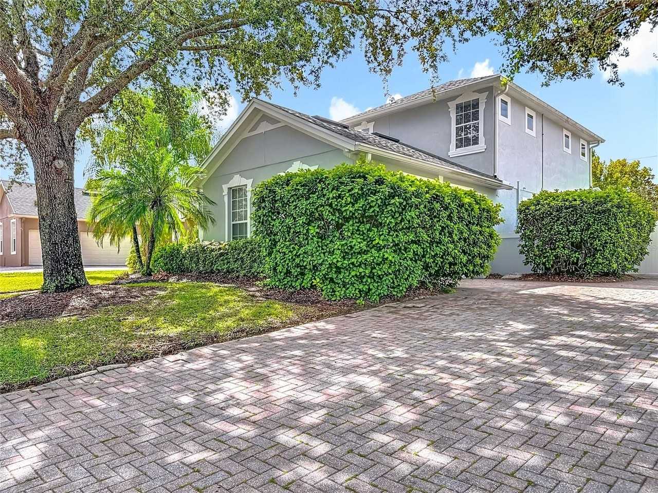 455 Zureiq Pt - Photo 4 of 50