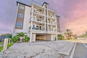 featured image of 19505 Gulf Blvd #404