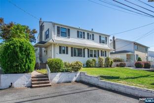 25 Fournier Cres - Photo 1 of 1