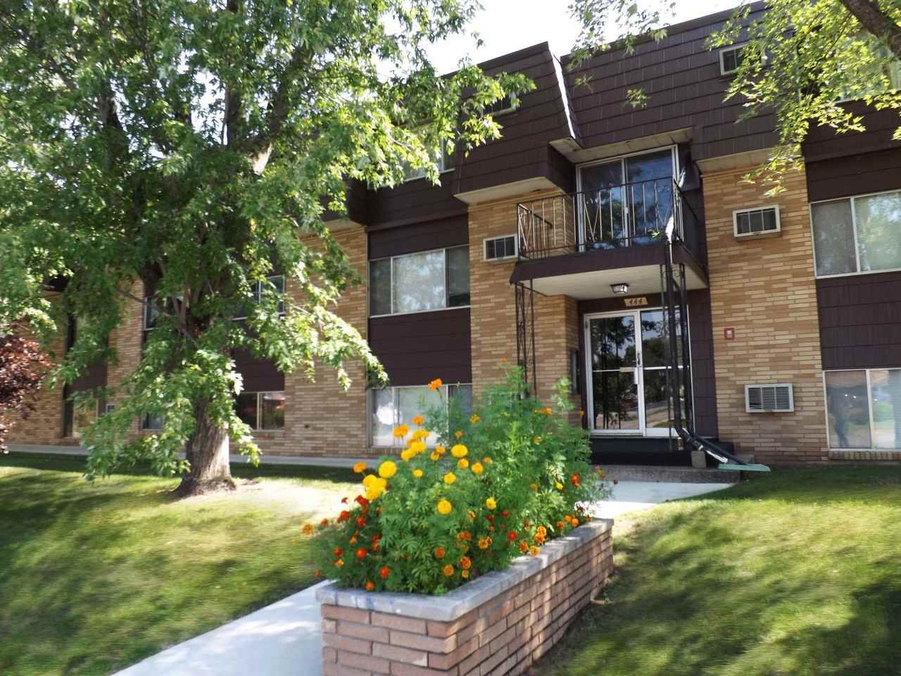 444 Apartments - Photo 2 of 3