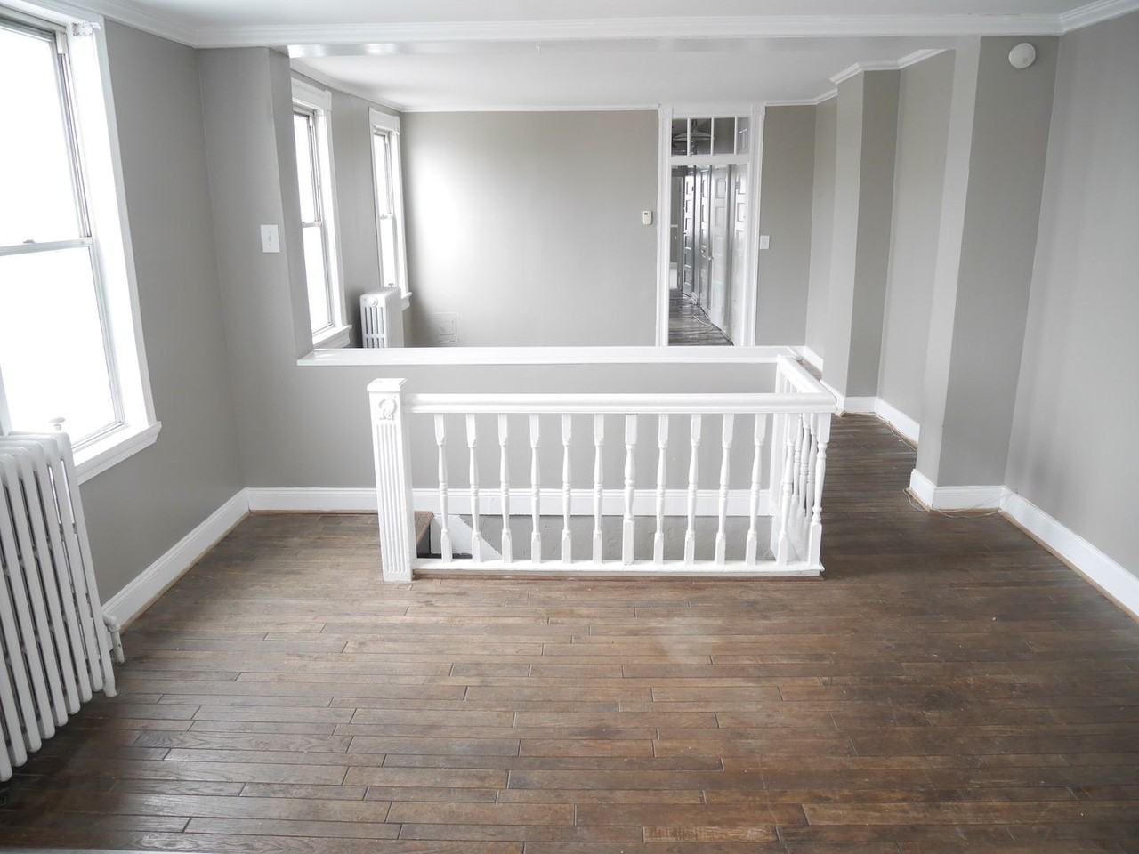 643 S Potomac St - Photo 2 of 16