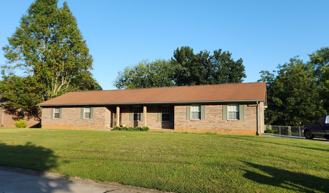 642 Lynn Cir - Photo 1 of 1
