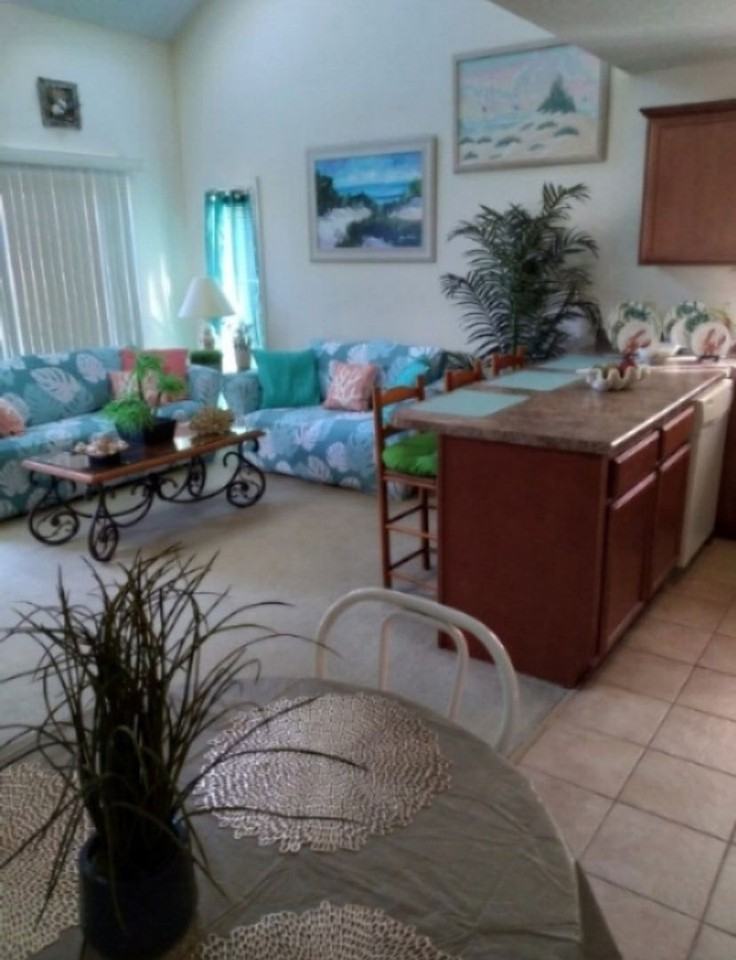 1850 Colony Drive - Photo 4 of 12