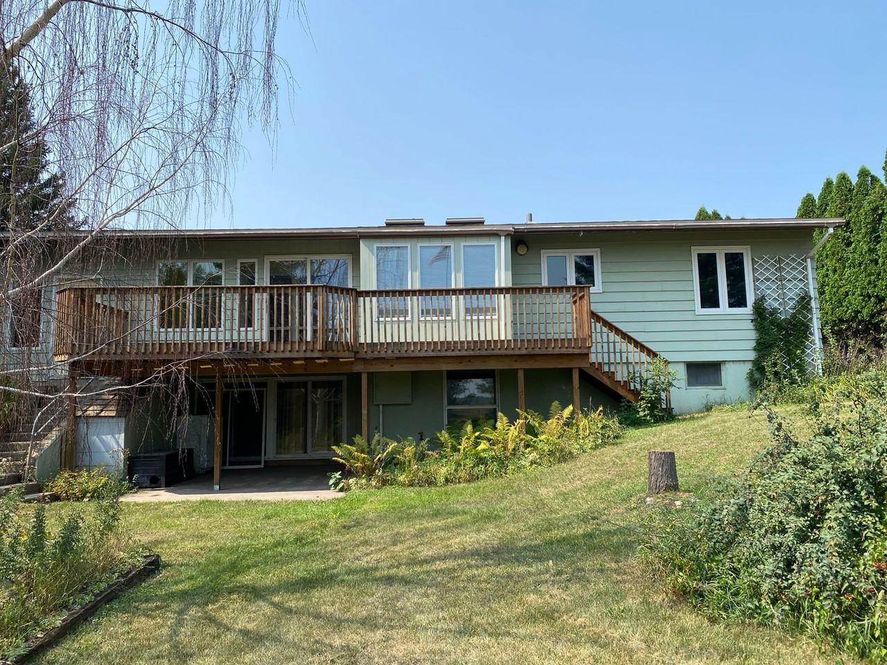 402 11 1/2 St Nw - Photo 3 of 25