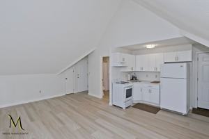 featured image of 41 Broad St