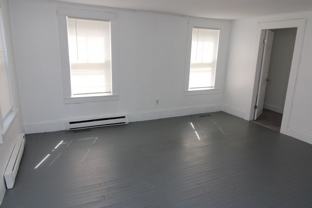 546 Main St - Photo 1 of 1
