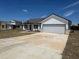 202 Colonial Ln - Photo 1 of 1