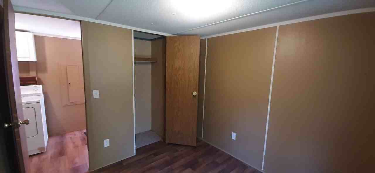 671 Little Rock Rd - Photo 7 of 18