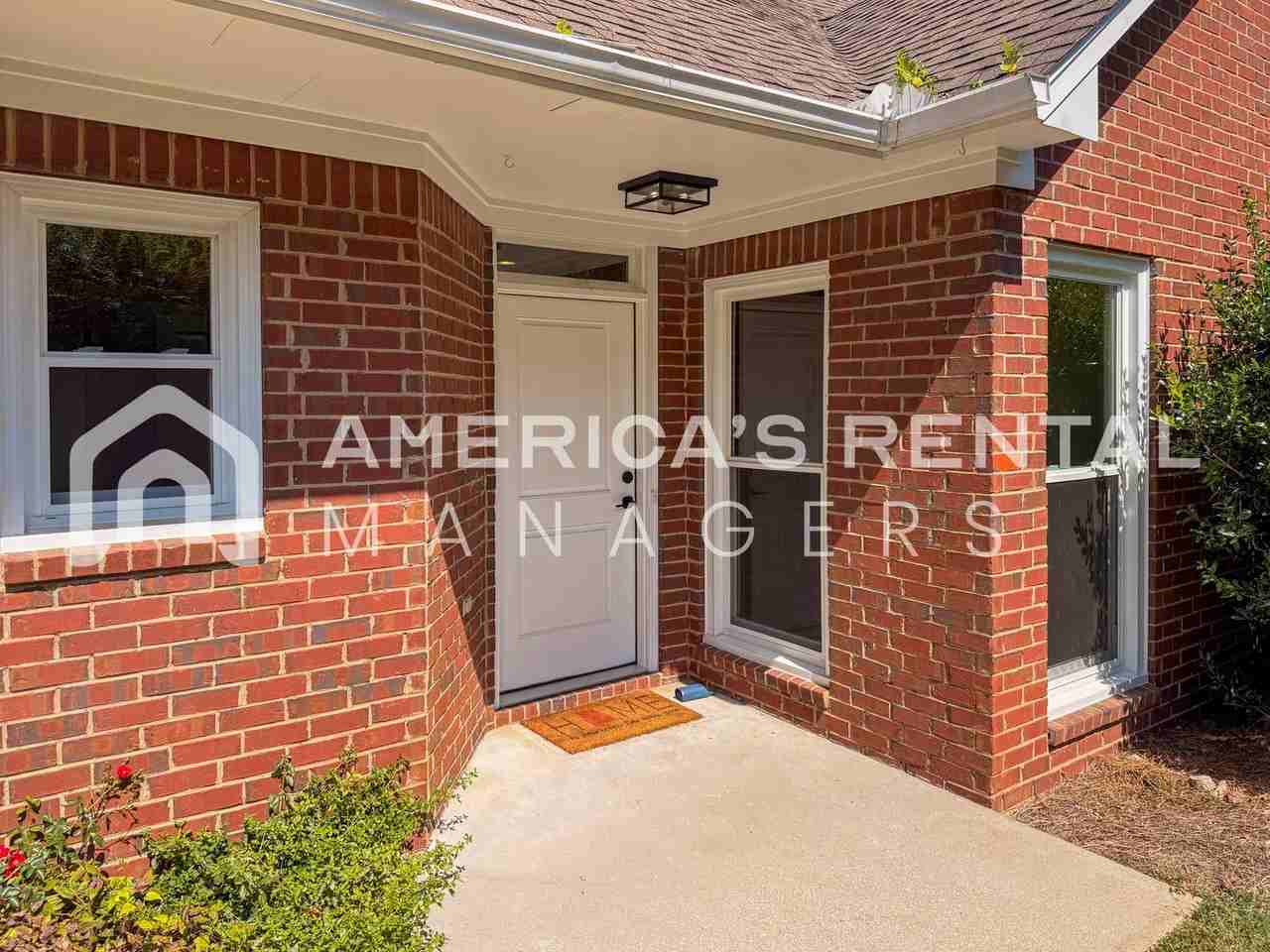 825 Greystone Highlands Dr - Photo 4 of 31