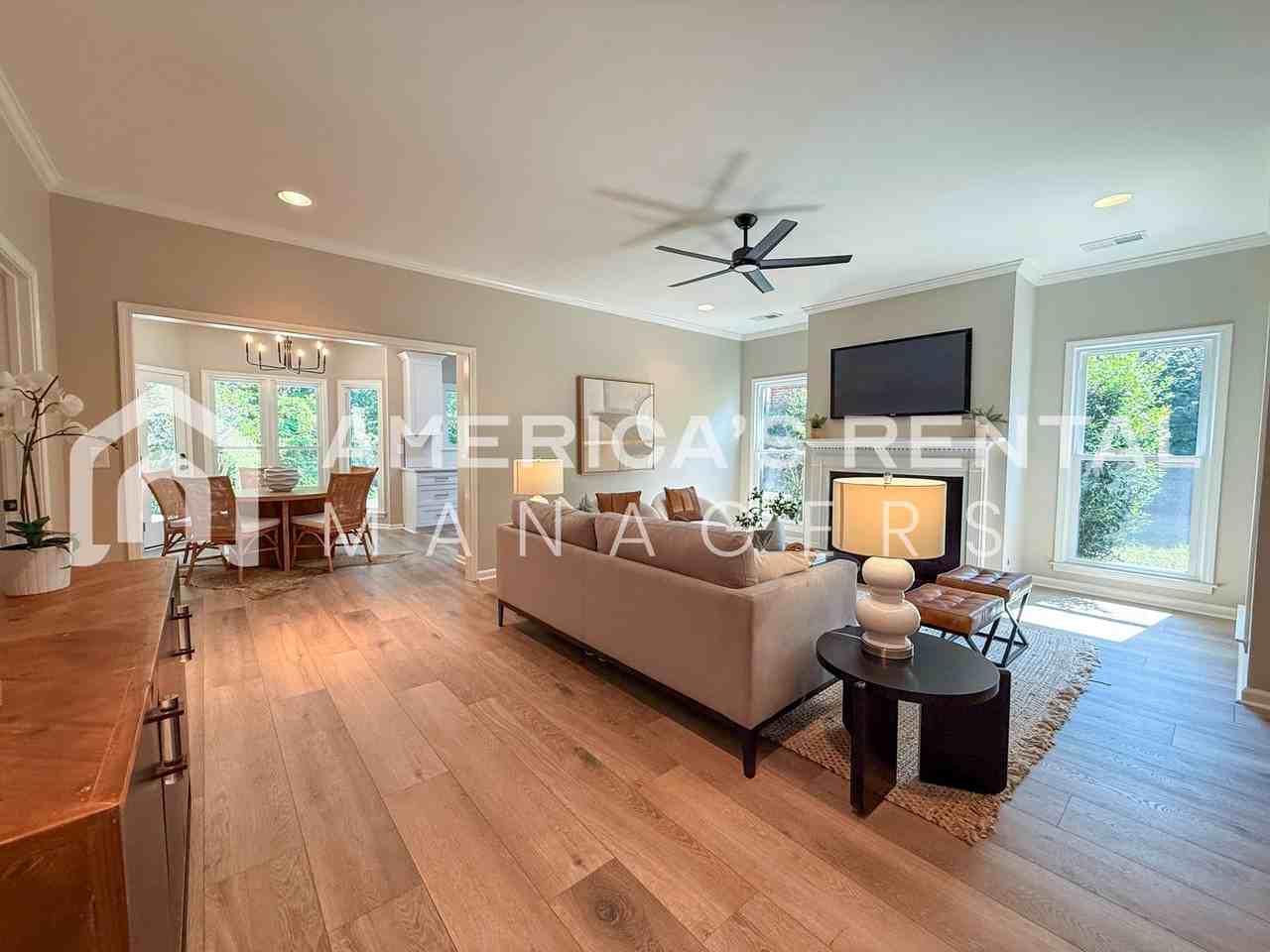 825 Greystone Highlands Dr - Photo 6 of 31