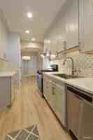featured image of 6607 Clayton Rd #2E