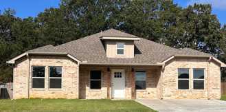 121 Watch Hill Dr - Photo 1 of 1