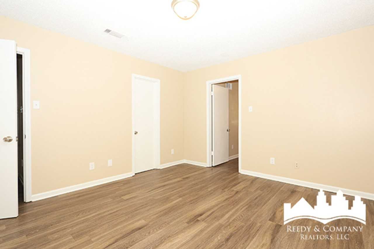 6130 Tulane Rd - Photo 7 of 21