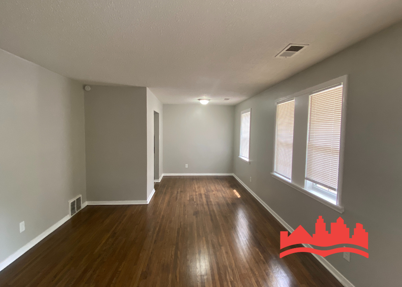 3572 Suzanne Dr - Photo 4 of 15