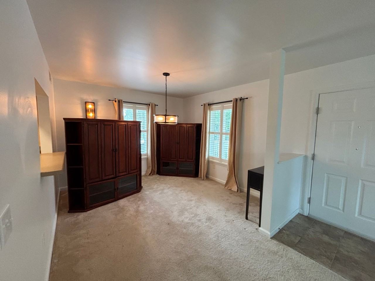136 Pleasant Ridge Rd - Photo 3 of 10