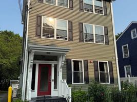 featured image of 33 Conklin St #1