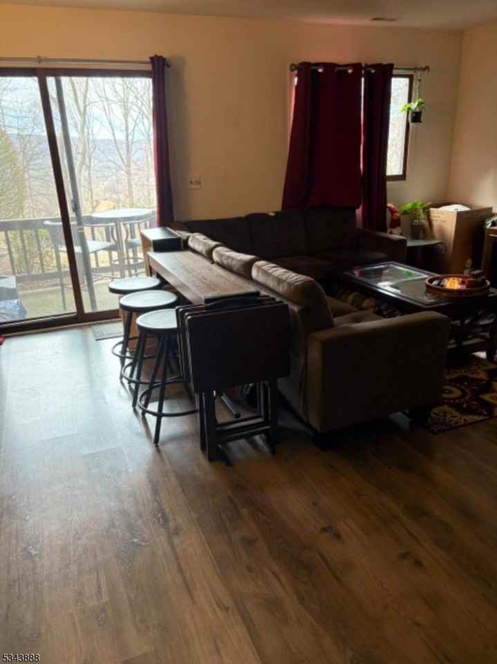 1 Gray Rock Dr Unit 5 - Photo 7 of 7