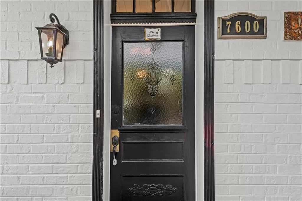 7600 Burthe St - Photo 6 of 24