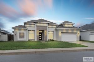 featured image of 5849 Kings Xing