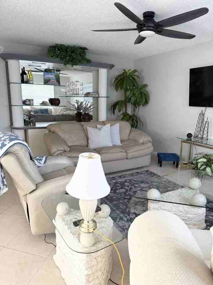 177 Burgundy D - Photo 6 of 16