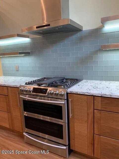 905 Parkside Pl #905 - Photo 4 of 29