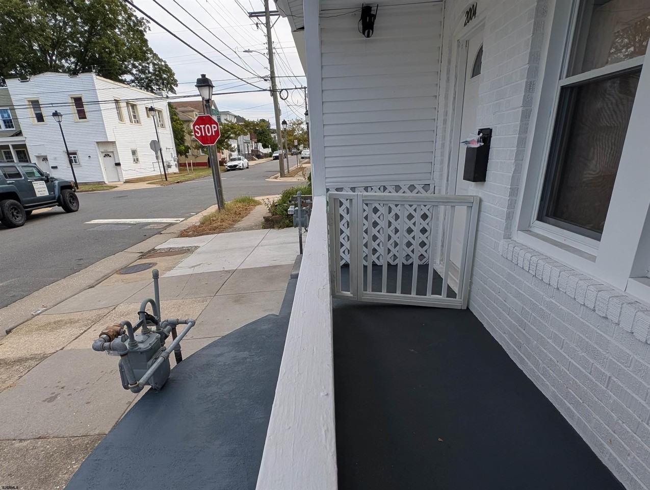 2004 Mckinley Ave - Photo 2 of 19